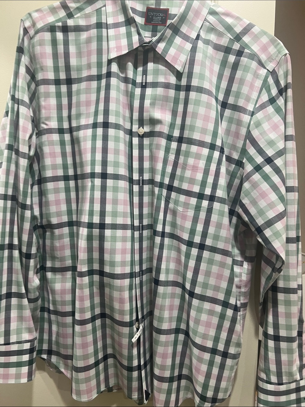 UNTUCKit Men's Green & Pink Plaid Button-Down Shirt with White Accents